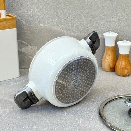 Olla Antiadherente con Tapa de Vidrio y Asas Metálicas 20cm - Blanca Olla Antiadherente con Tapa de Vidrio y Asas Metálicas 20cm - Blanca