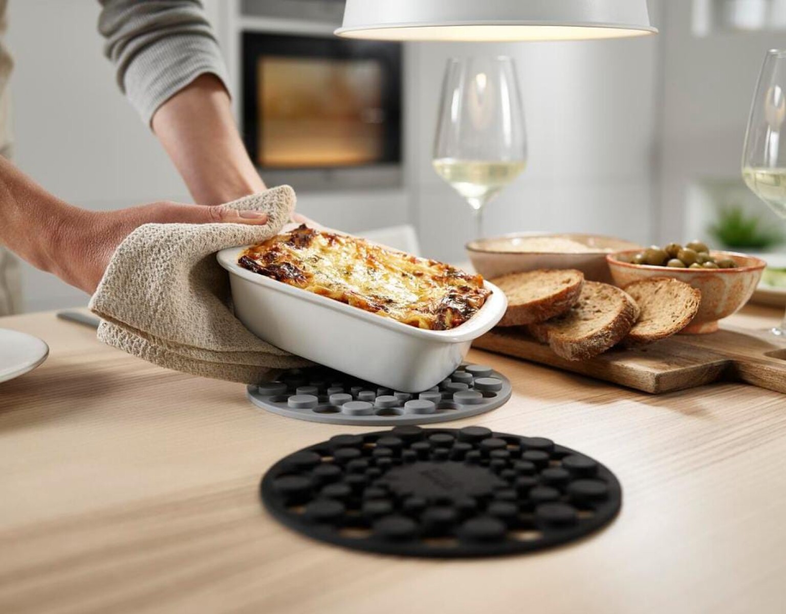 Set de 2 Posafuentes de Silicona Joseph Joseph Spot-On 