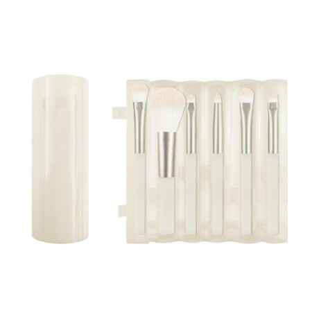 Set brochas de maquillaje beige