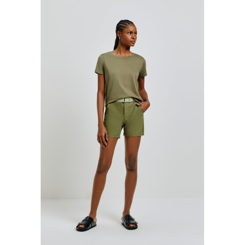 SHORTS FEM OLIVA MEDIO