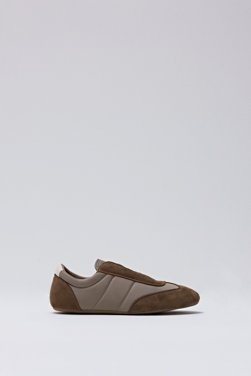 Zapatilla combinada - verde oliva 