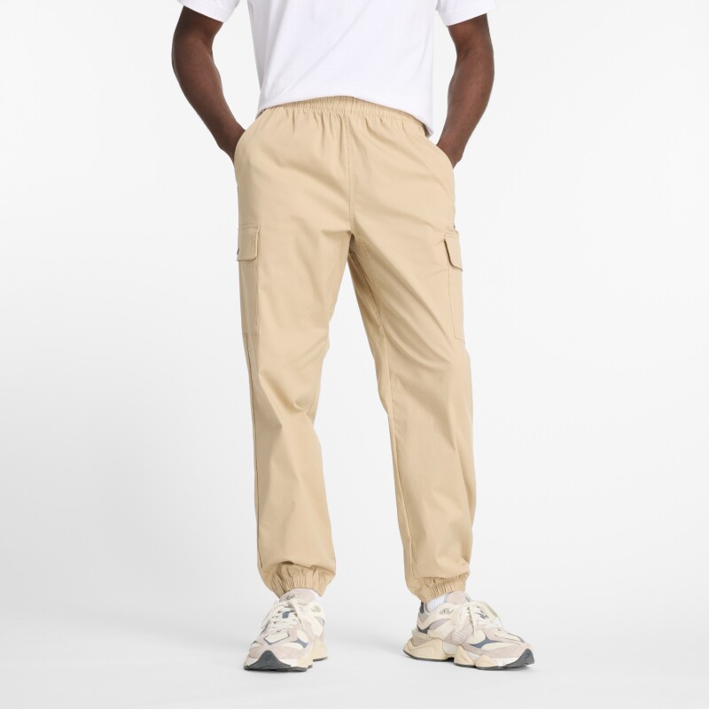 Pantalón New Balance de Hombre - Twilll Cargo - MP41579SOT ELD