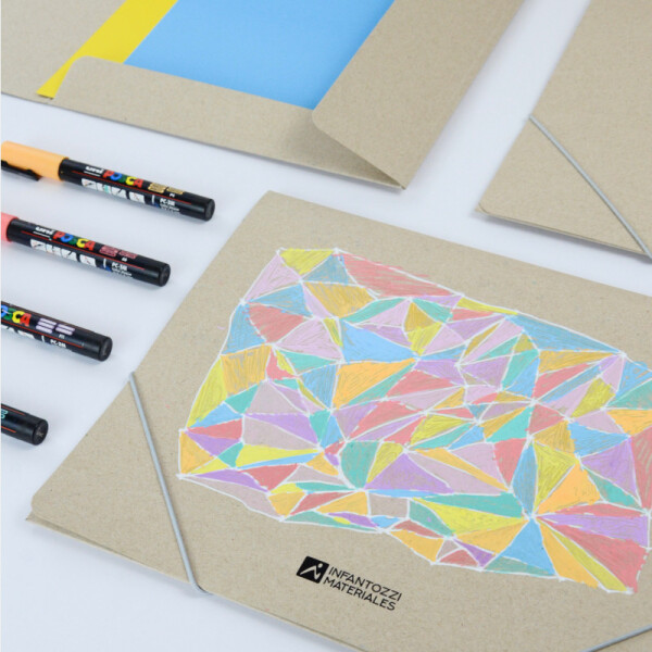 Carpeta con elástico Ecofriendly 1/4 W