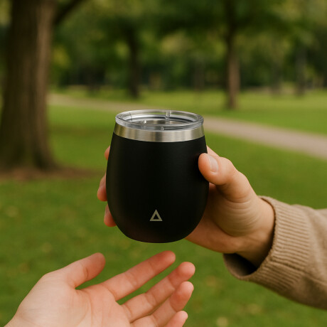 Mate de acero inoxidable con tapa Negro