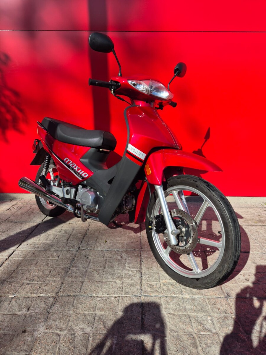 Yumbo Max 110 Automática Usada - Reserva 