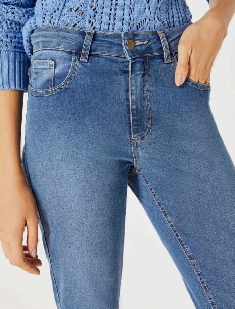 PANTALÓN DE JEAN CINTURA MEDIA SKINNY AZUL