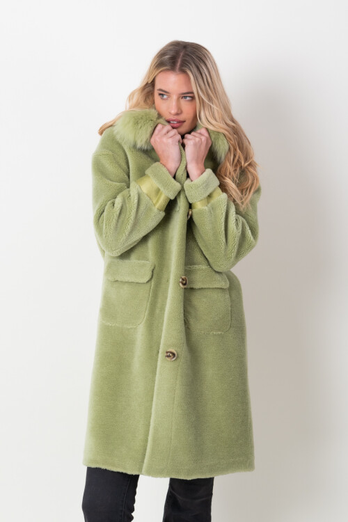 Chaquetón en lana con forro interior en cuero Verde Lima
