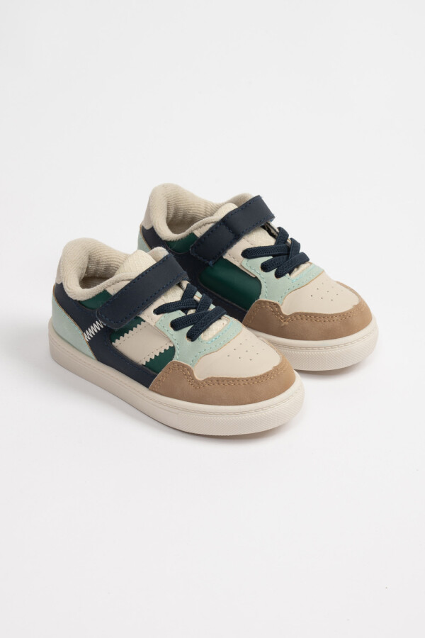 Zapatilla deportiva con velcro Azul