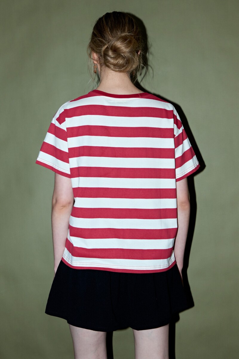 Remera rayada rojo
