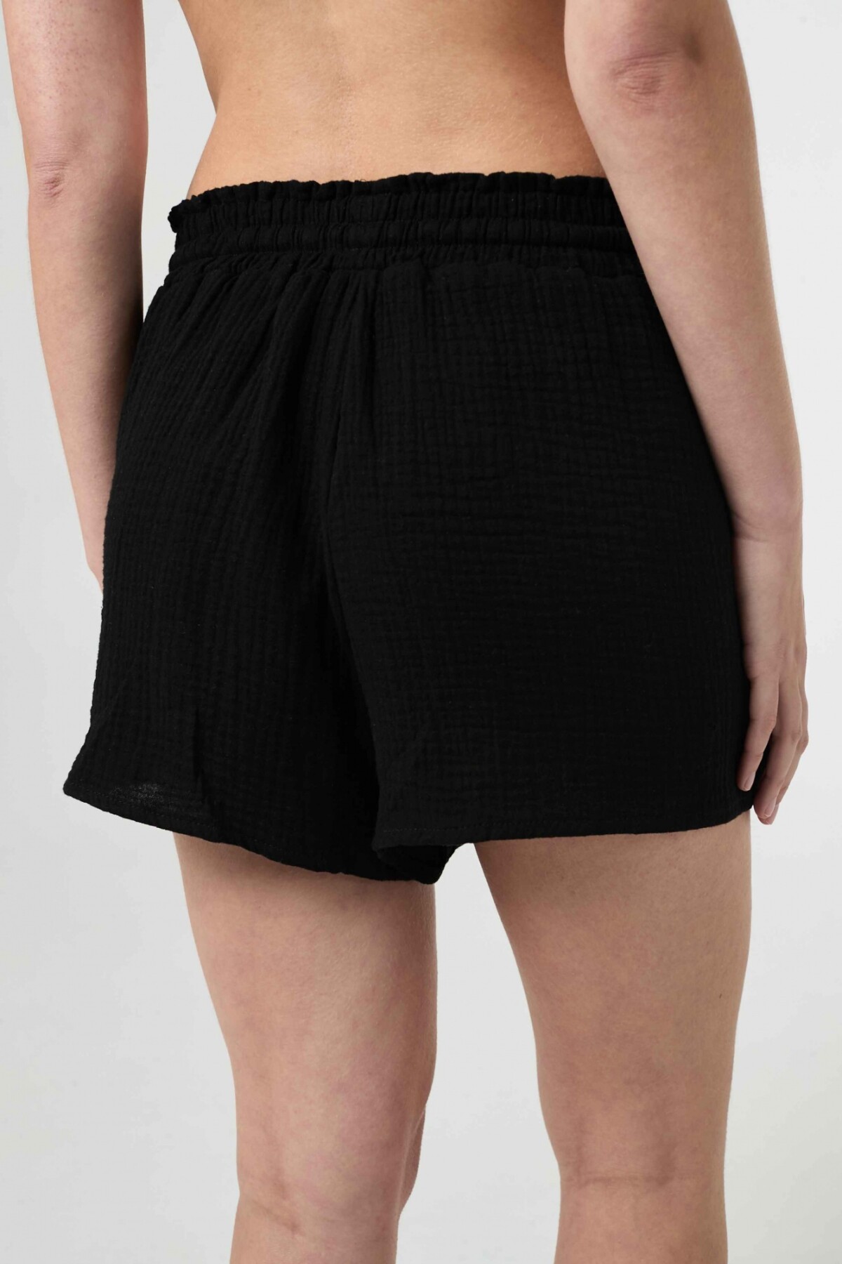 Short Cora Negro