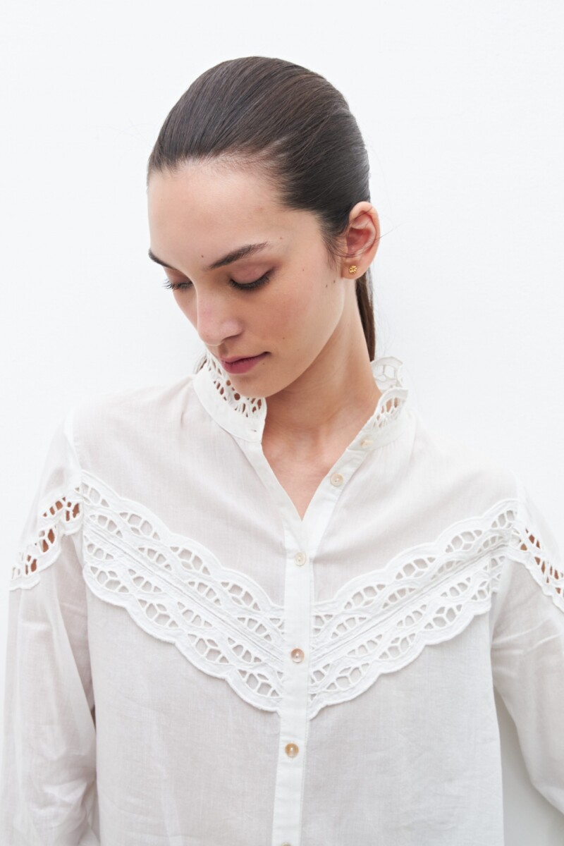 Camisa con puntilla calada blanco