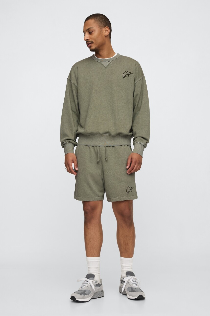 Short Deportivo Sin Felpa Logo Gap Hombre Thyme 19-0309 Tcx