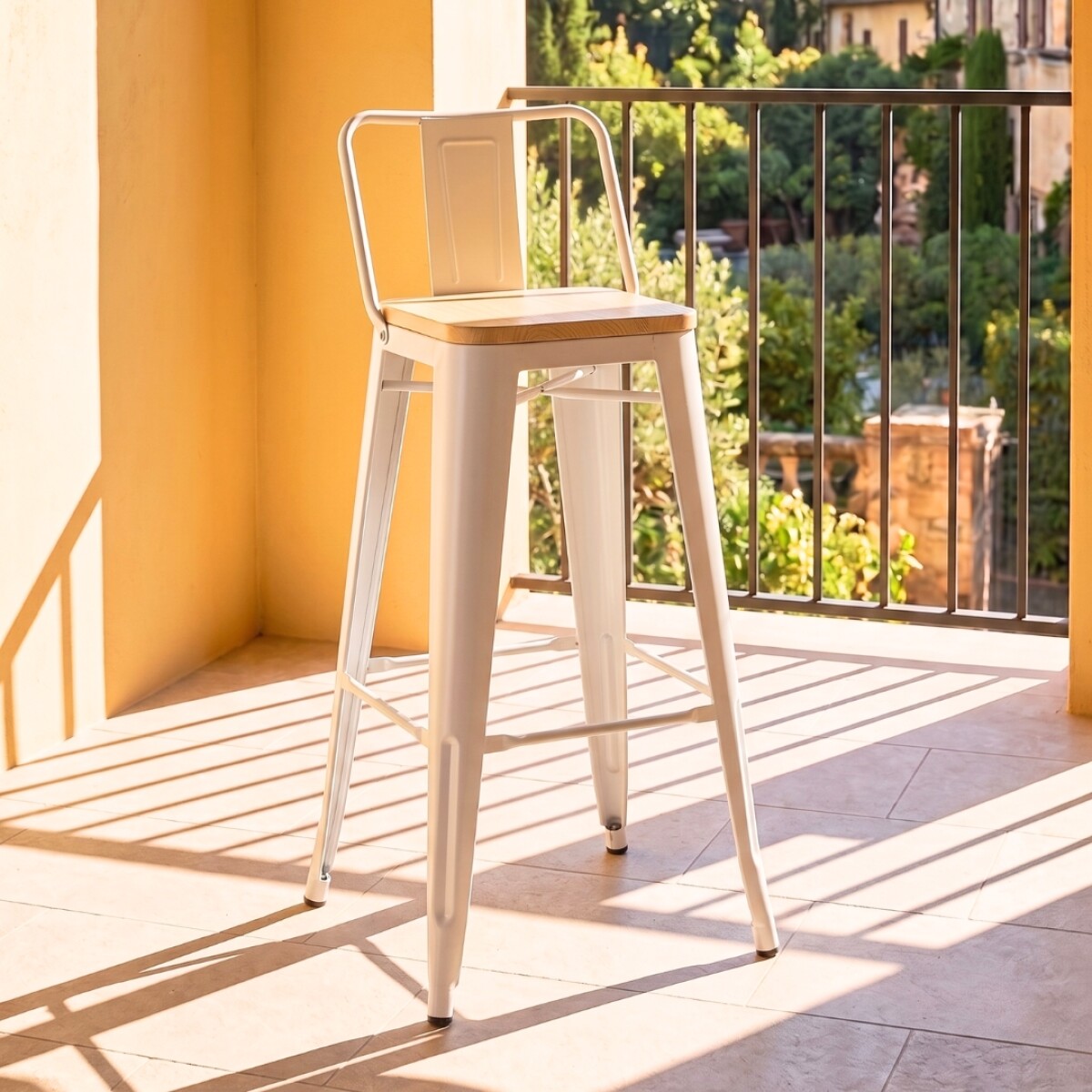 Taburete Con Respaldo Madera - Tolix - Blanco 