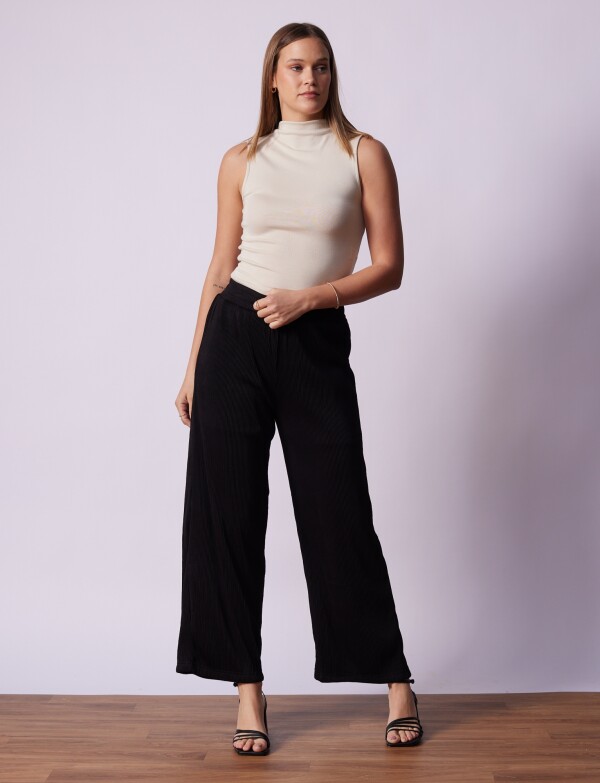 Pantalon Plisado NEGRO