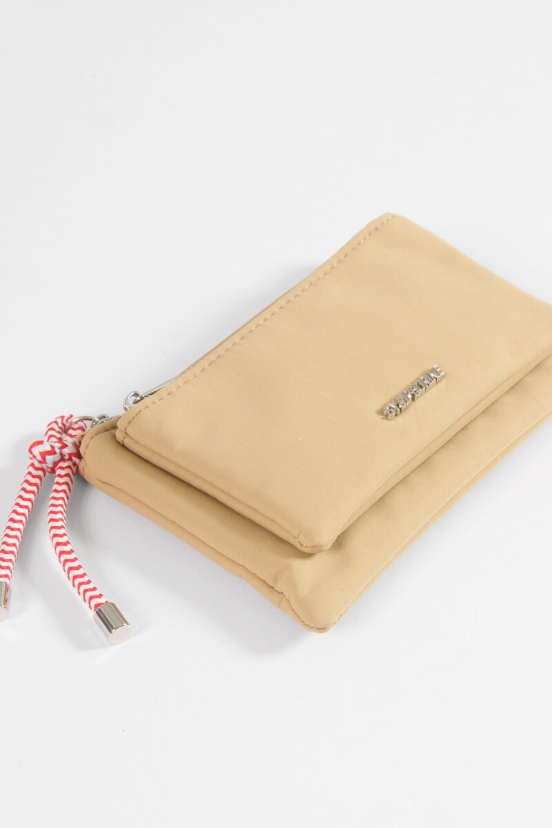 Monedero de tela beige