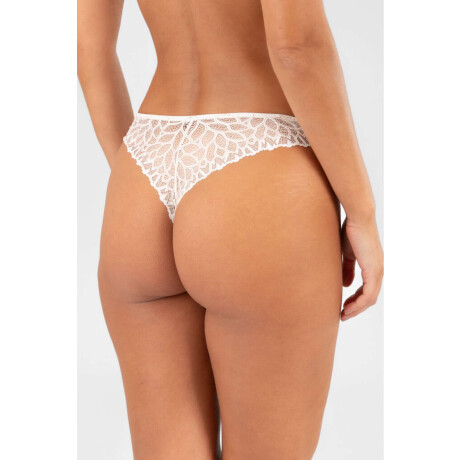 Colaless enigma Marfil