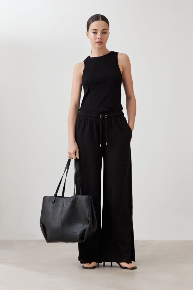 Pantalón con pretina elastizada negro