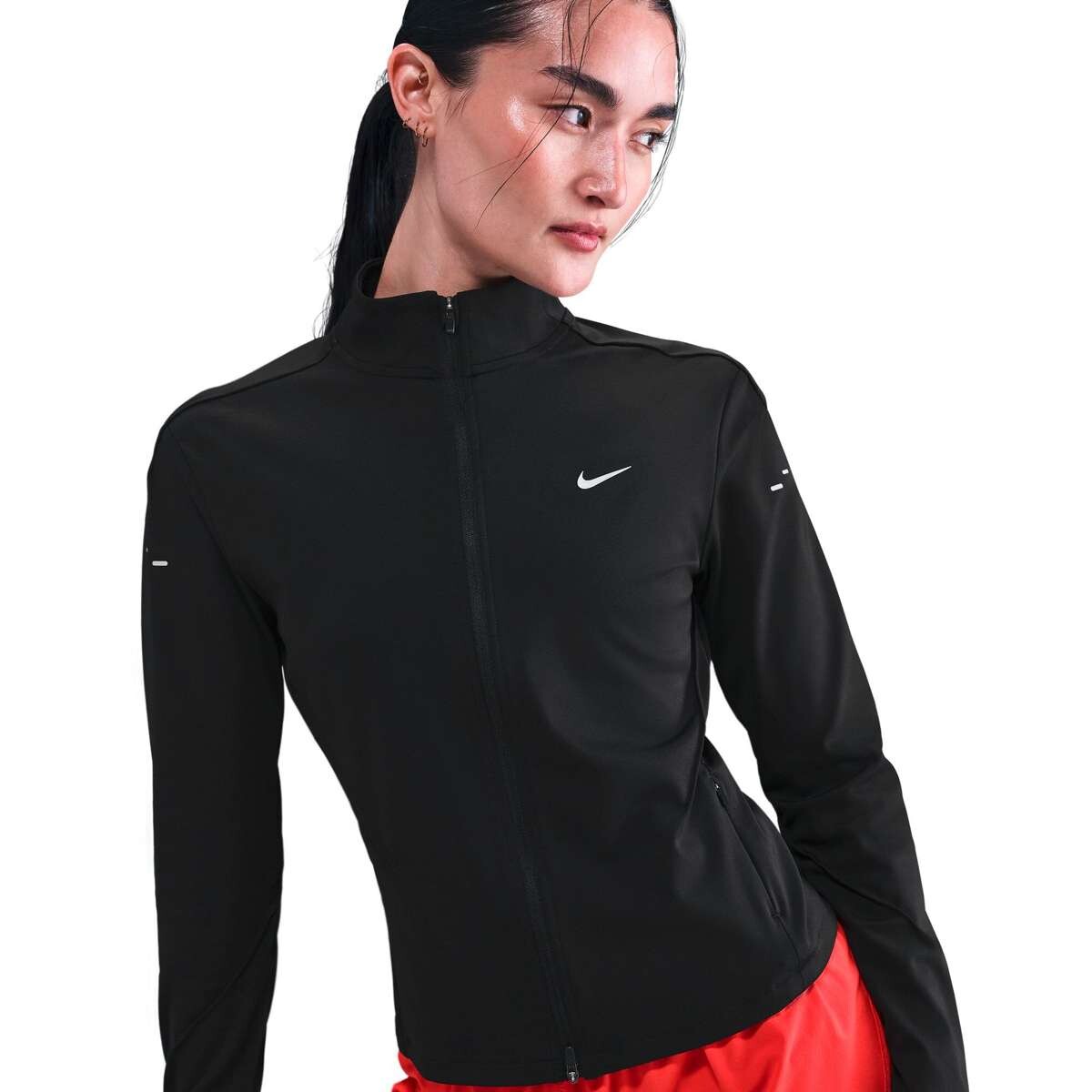 Remera Nike Swift Dri-Fit Full-Zip Alto-Layer Running Top de Mujer - Negro 
