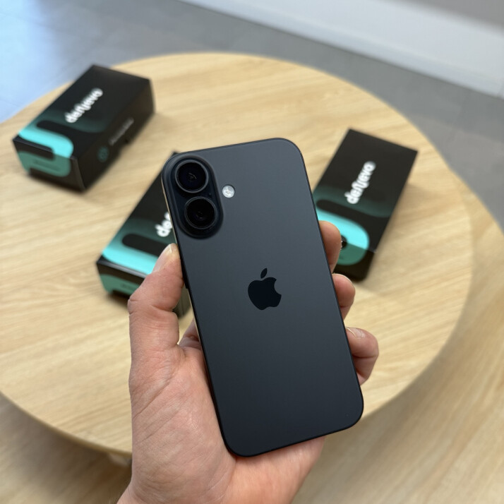 iPhone 16 128GB - Black iPhone 16 128GB - Black