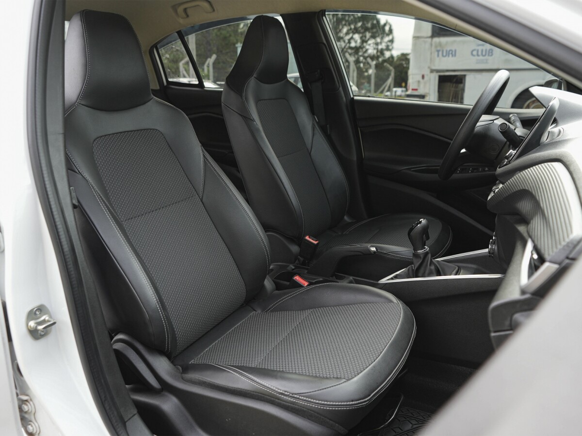 Chevrolet Onix Plus LTZ en garantía | Permuta / Financia Chevrolet Onix Plus LTZ en garantía | Permuta / Financia