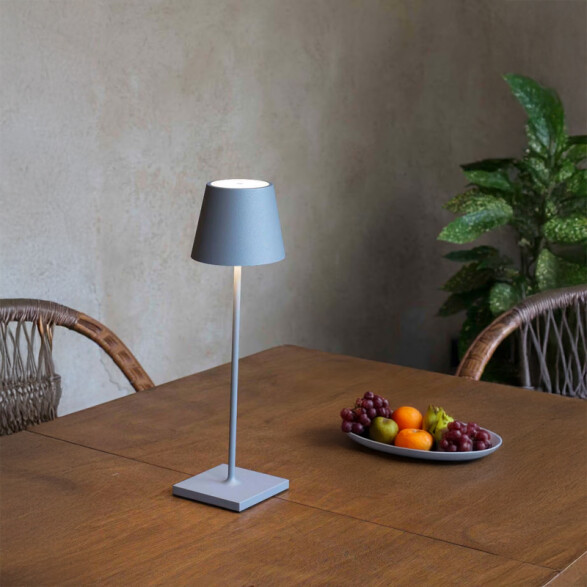 Lámpara de mesa LED inalámbrica 5W gris USB-C IX5002