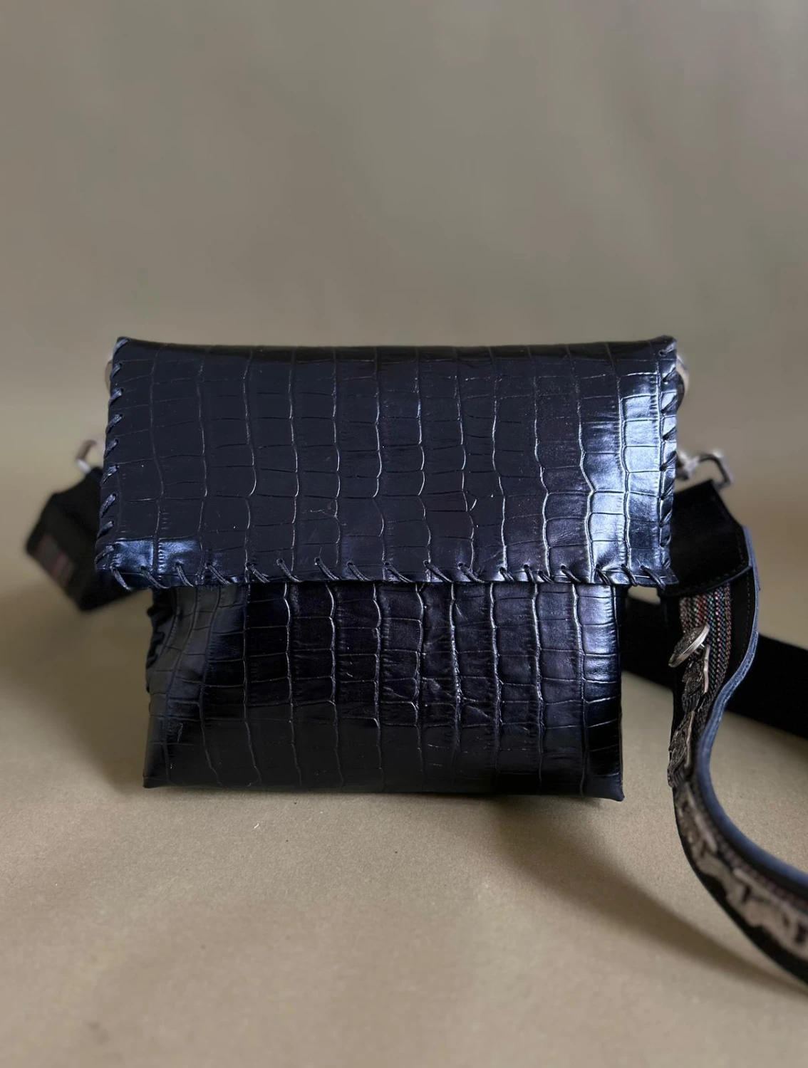 Strap Bag Crocco negro n/a