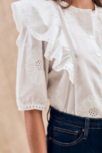 Blusa Volados Crudo