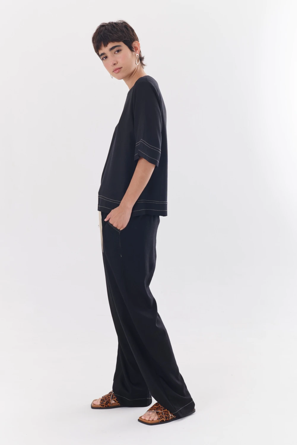 PANTALON LINO EVA negro 1