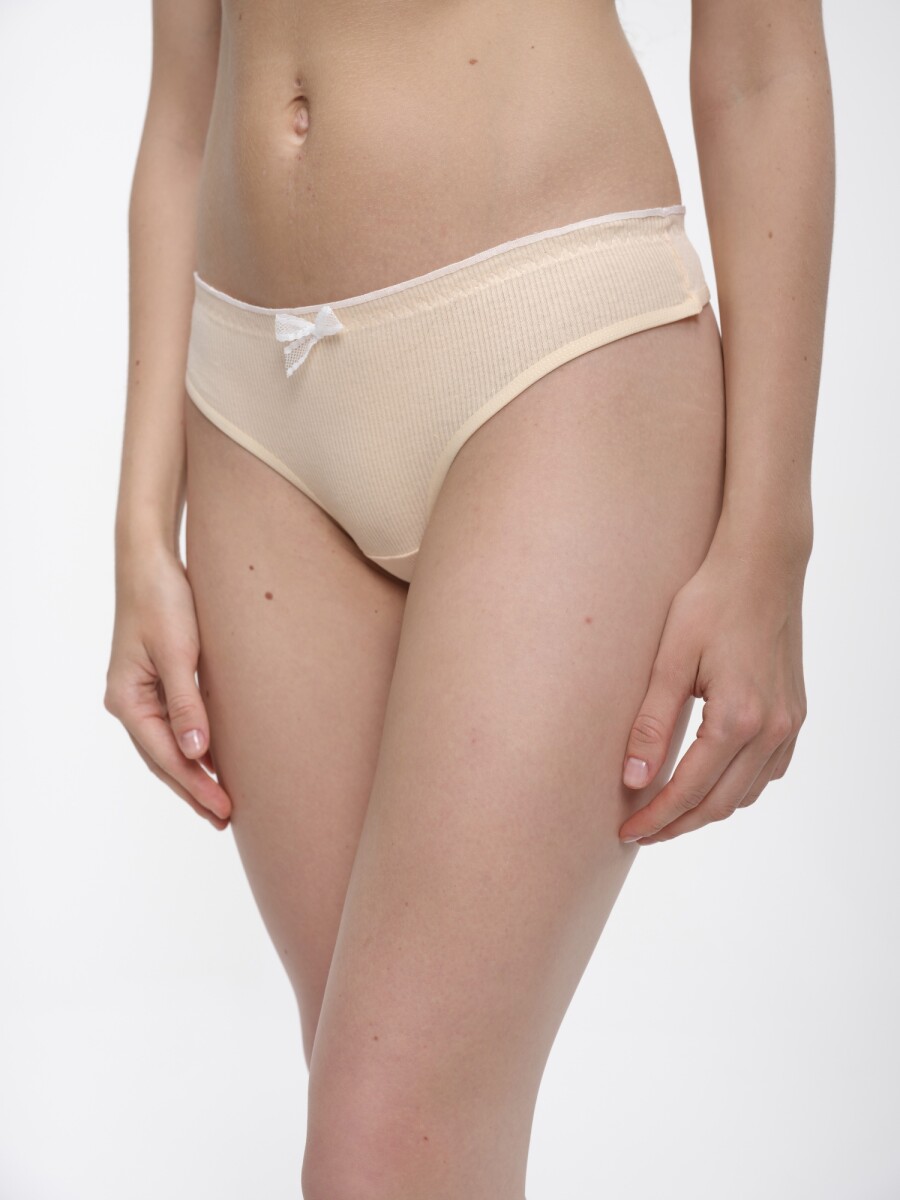 Colaless Erica - Arena 