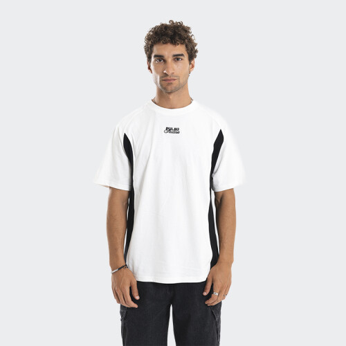 Remera Pulau Studios Blanco
