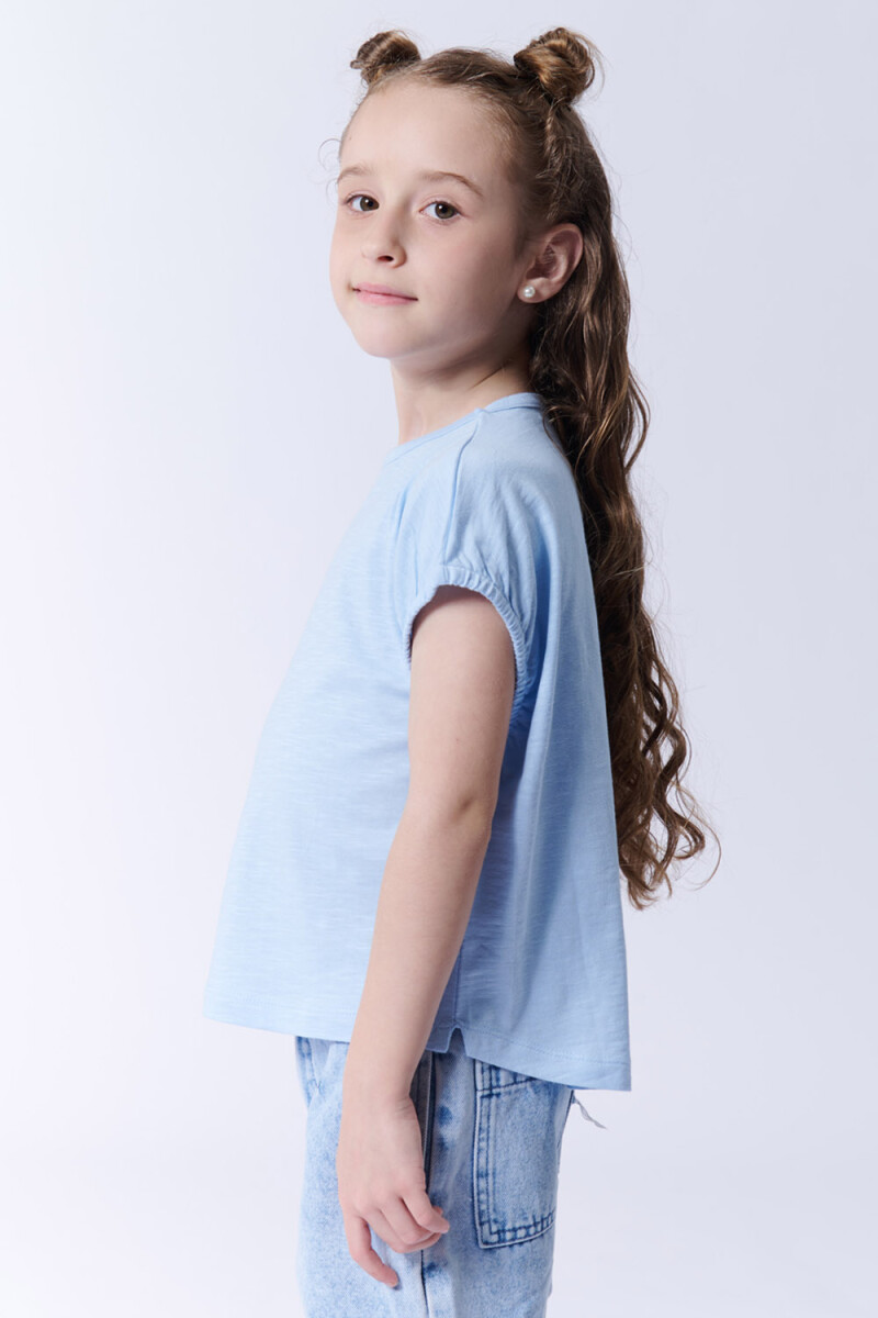 Remera crop Celeste