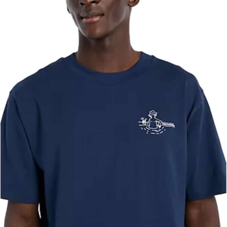 Remera New Balance Fountain Azul