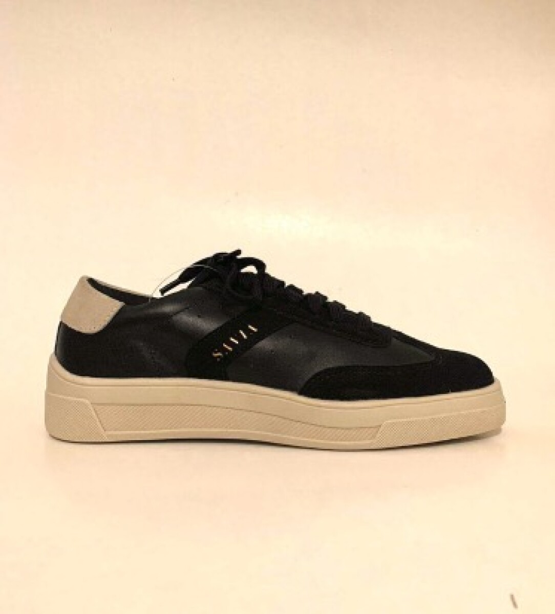 PRE VENTA Zapatilla Sambia - Negro 