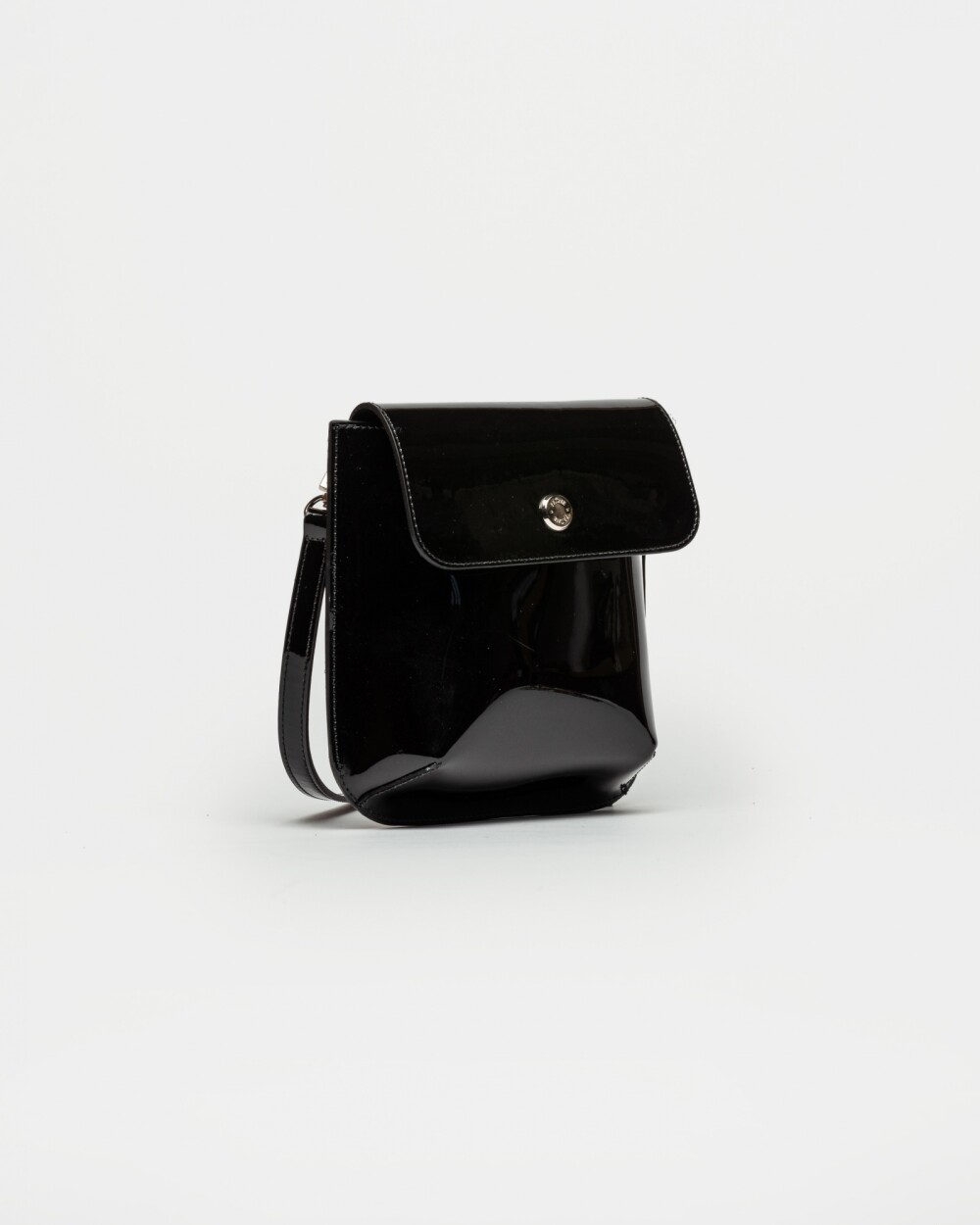 Mini Bag Liana En Cuero Charol Negro