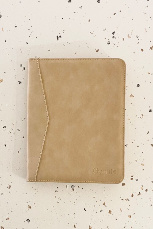 Dossier con cierre en simil Beige