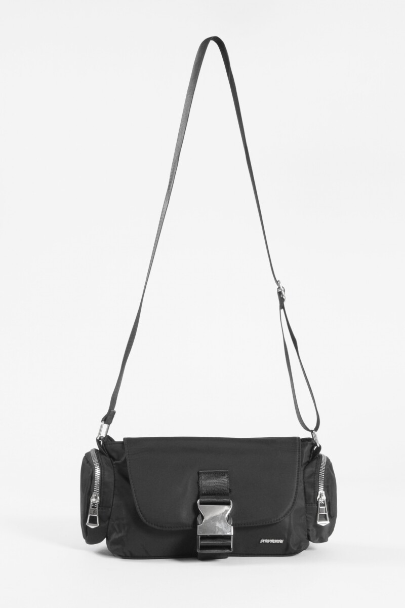 Bandolera de tela con tapa y hebilla negro