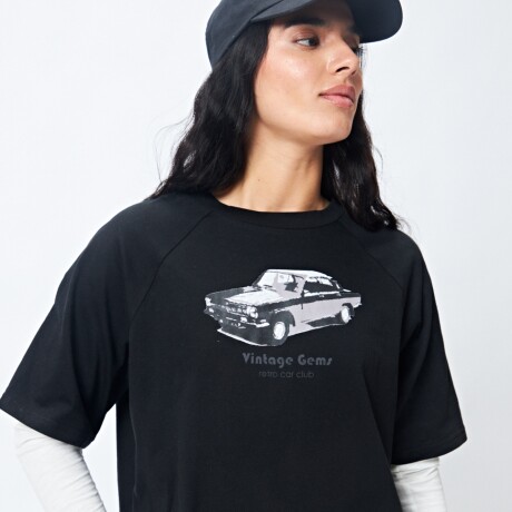 REMERA GEMS Negro