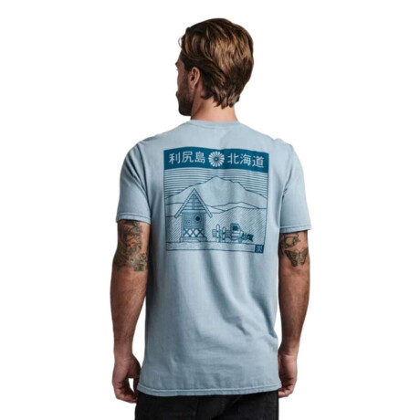 Remera Roark Rishiri Post Stamp Celeste