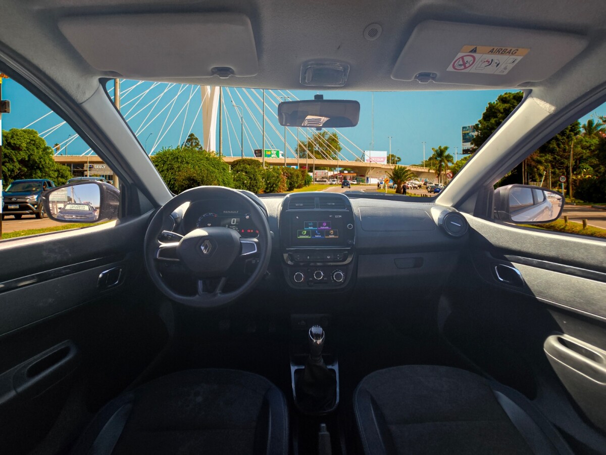 Renault Kwid Intense Bitono| Permuta / Financia Renault Kwid Intense Bitono| Permuta / Financia