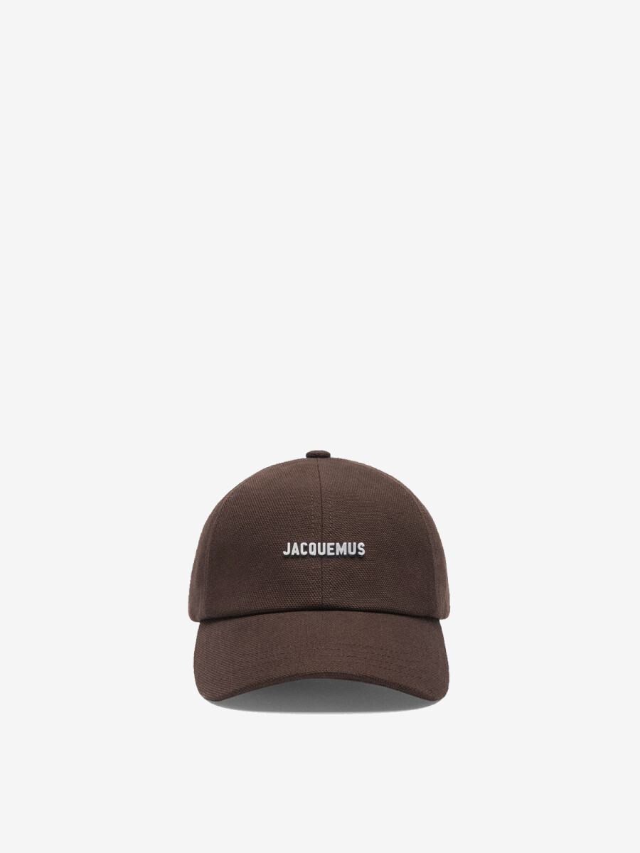 LA CASQUETTE 