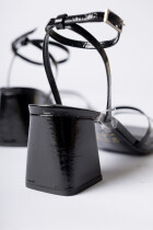 Alpa Black