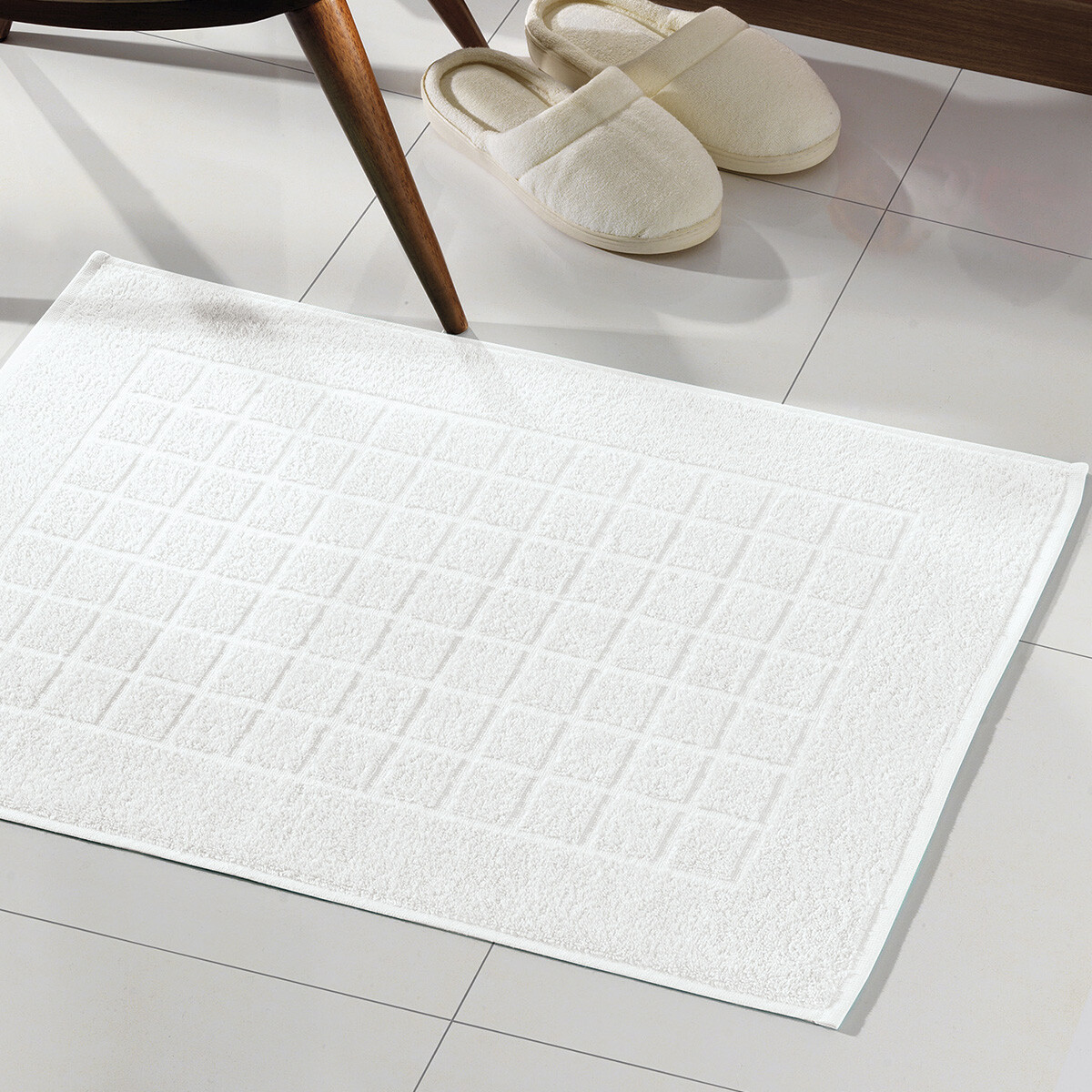 Toalla Piso Royal Dohler 100% Algodón 50 x 70 cm - BLANCO 