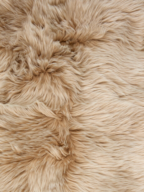 Piel cordero sintética TAKS 60x90 beige Piel cordero sintética TAKS 60x90 beige