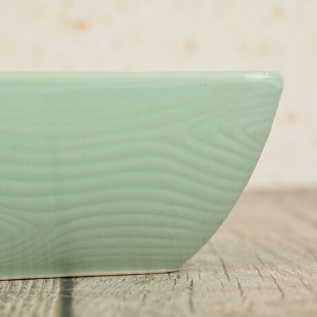 Bowl cuadrado de ceramica labrado Bowl cuadrado de ceramica labrado