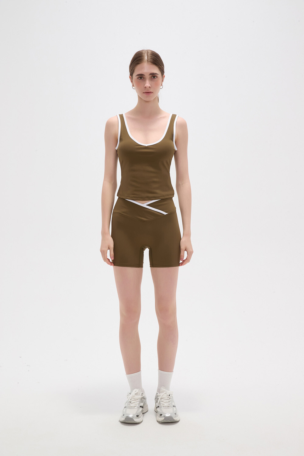 Musculosa Naros Verde Oliva Oscuro