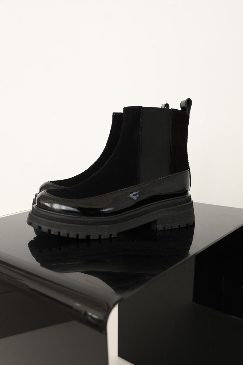Bota Mar Negro