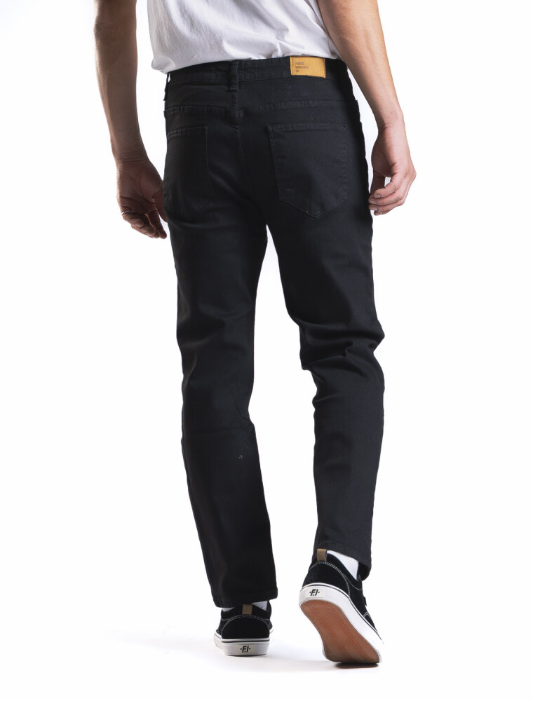 Jean Regular Fit Largo 30 Negro