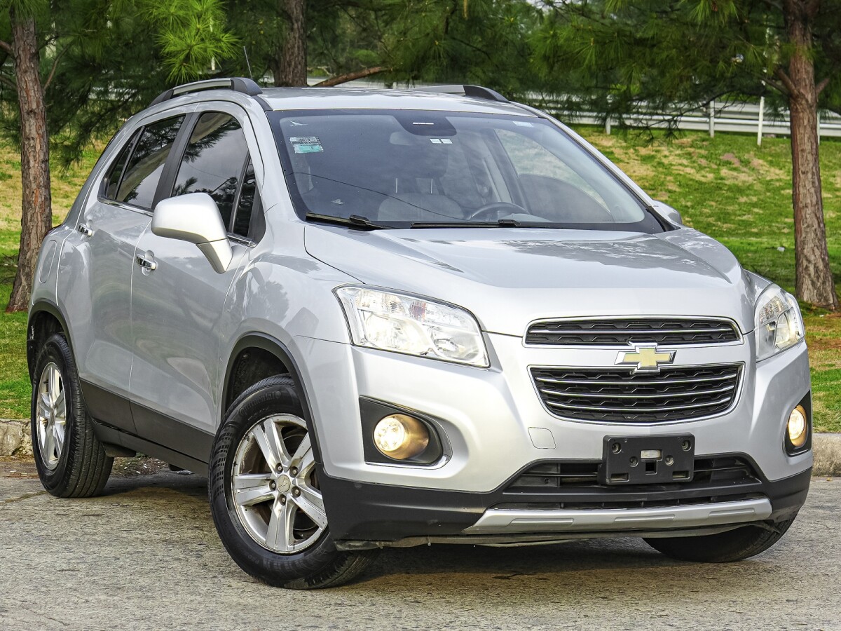 Chevrolet Tracker LTZ FWD 1.8 Permuta / Financia Chevrolet Tracker LTZ FWD 1.8 Permuta / Financia