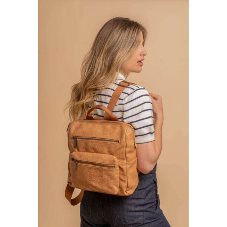 Mochila Clavel Nuez