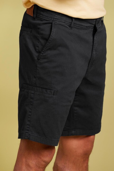 BERMUDA VIGOS25 POLANCO Negro